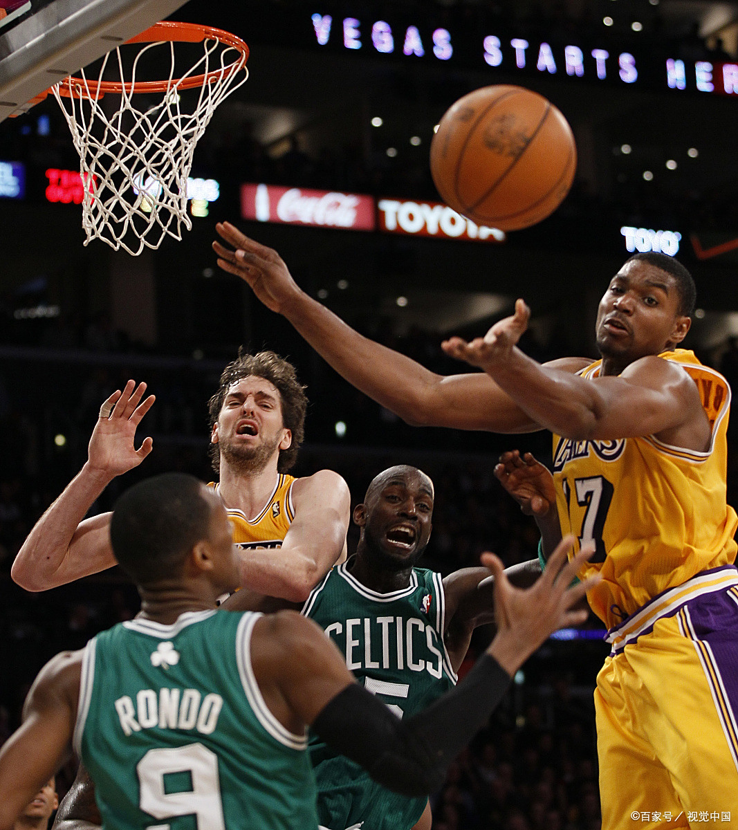 加时末段波士顿凯尔特人绝杀压哨——NBA总决赛节点到来，悬念犹存，阵容厚度经受考验的简单介绍